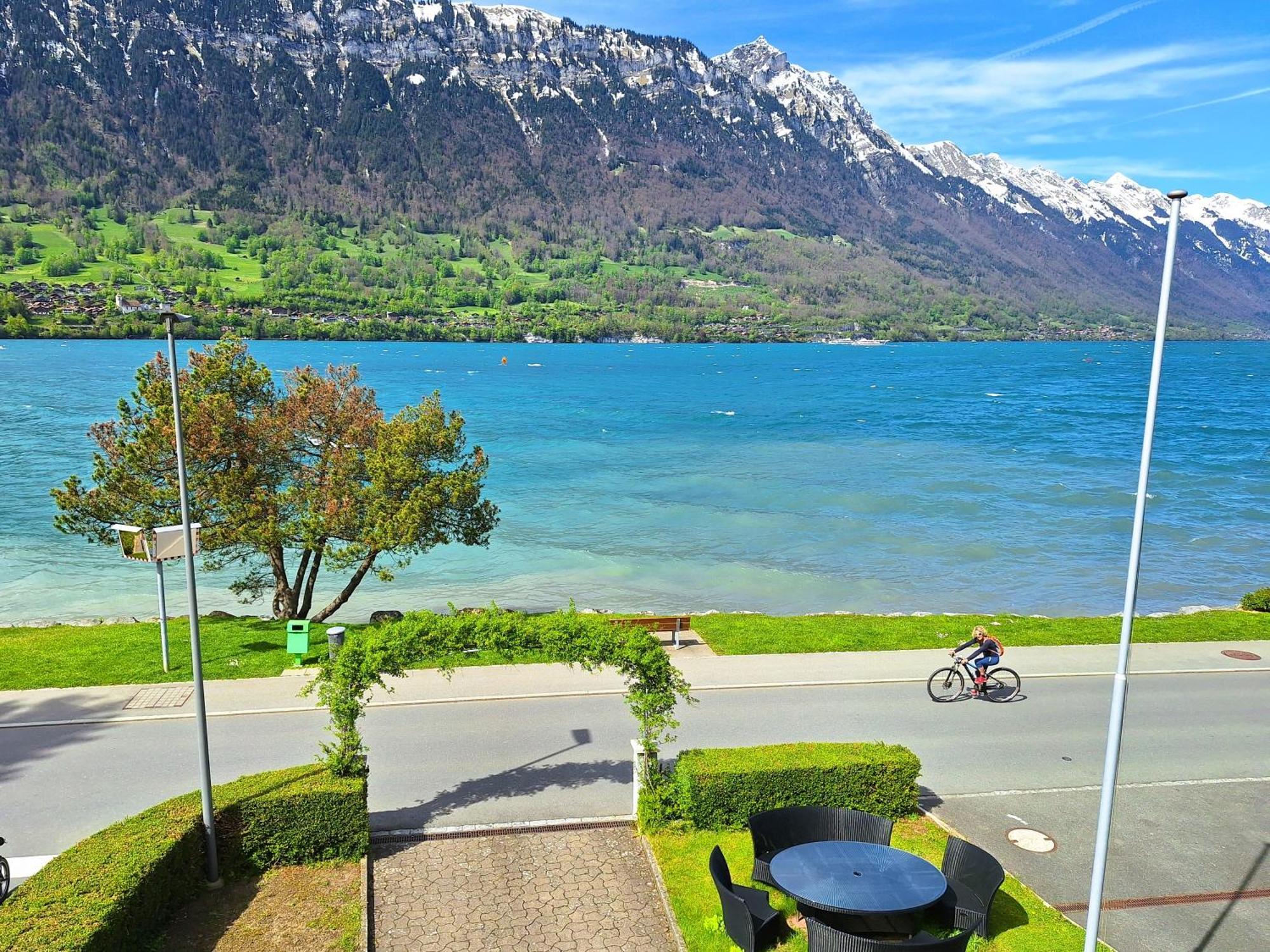 Lake House Bönigen Kültér fotó